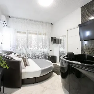 2* Hotel Gregorio Vii Luxury San Damaso