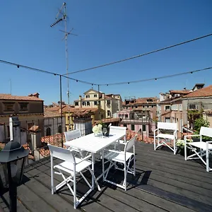 residence-la-fenice.hotelinveneto.com/